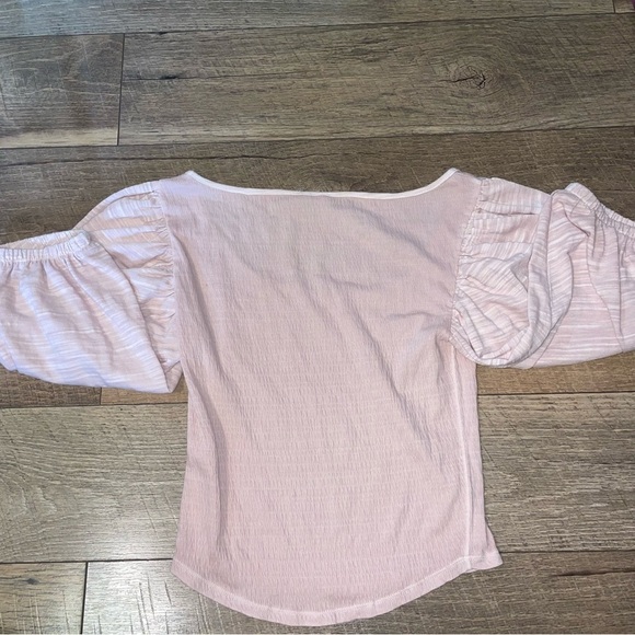 Free People Flirty Fun Puff Sleeves Low Scoop Neck Blouse C7 - Picture 2 of 3